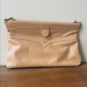 Elegant Tan Leather Clutch